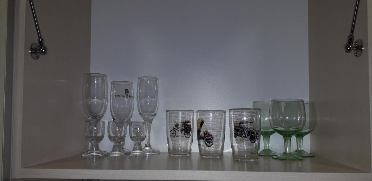Apartment 30 M2 On Sergei Esenin 11 카리프 외부 사진